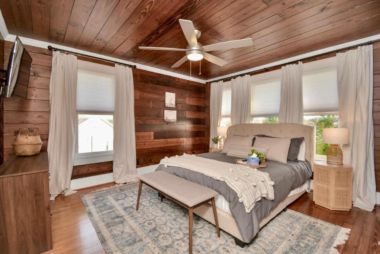 Coastal Craftsman- Walk To Beach & Pleasure Pier- As Seen On 'Restoring Galveston' ภายนอก รูปภาพ
