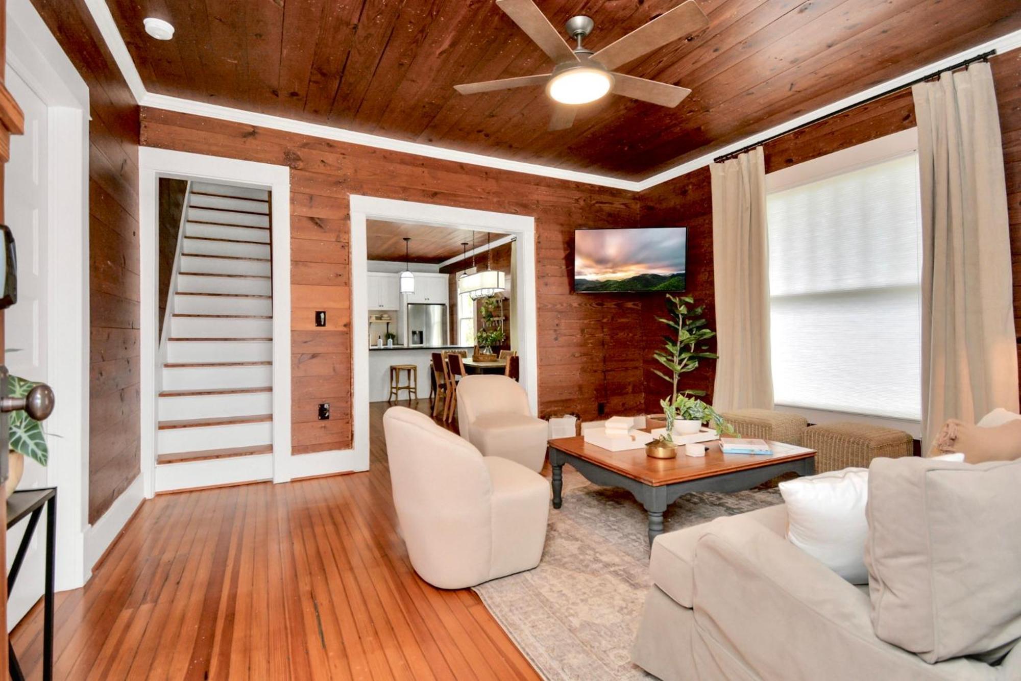 Coastal Craftsman- Walk To Beach & Pleasure Pier- As Seen On 'Restoring Galveston' ภายนอก รูปภาพ